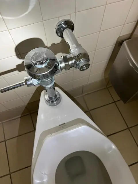 Fixture installation and repair for Repiping in Milmont